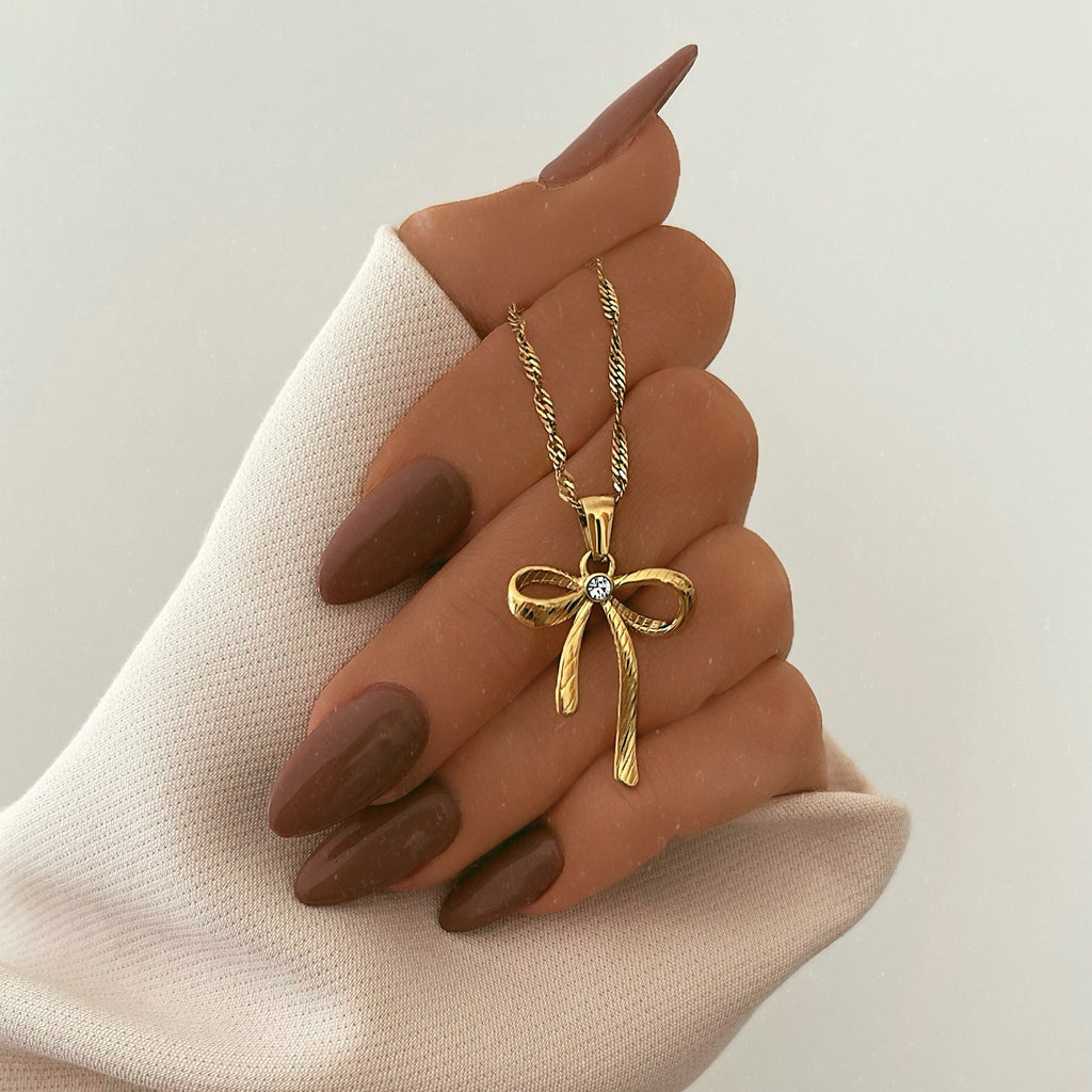 Cora Bow Necklace